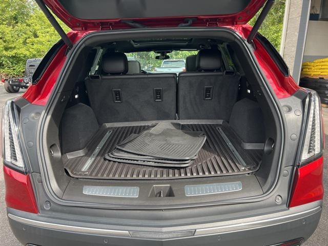 used 2022 Cadillac XT5 car, priced at $25,995