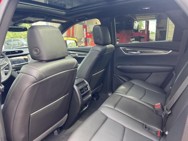 used 2022 Cadillac XT5 car, priced at $25,995