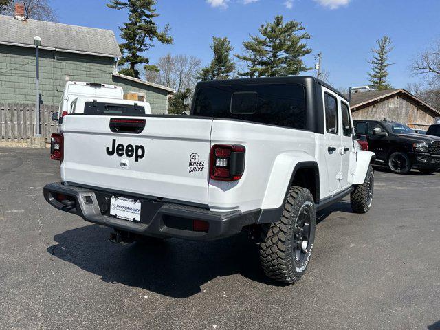 new 2024 Jeep Gladiator car, priced at $53,080