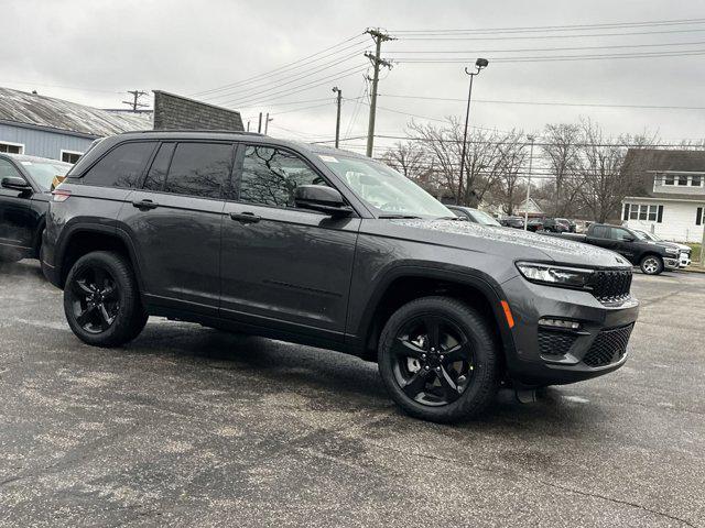 new 2025 Jeep Grand Cherokee car, priced at $49,460