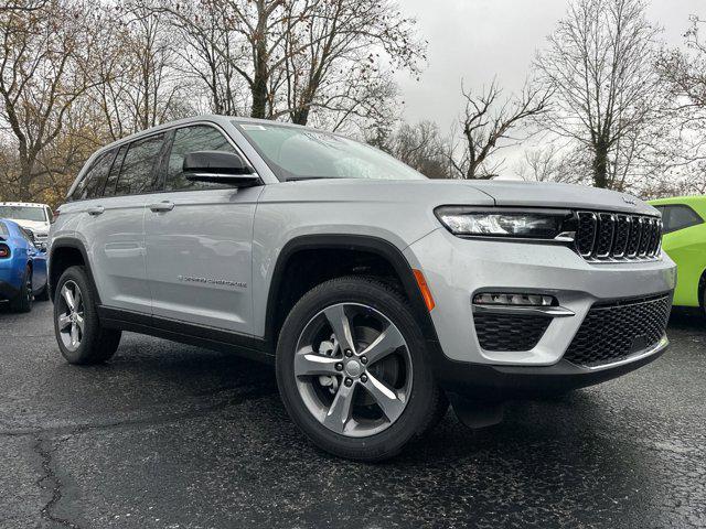 new 2025 Jeep Grand Cherokee car, priced at $50,435