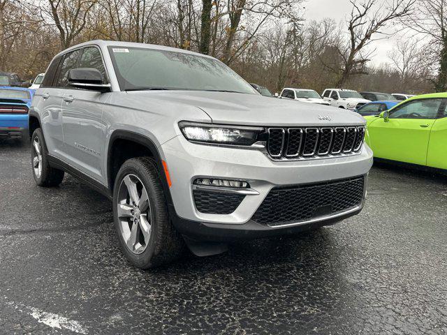 new 2025 Jeep Grand Cherokee car, priced at $50,435