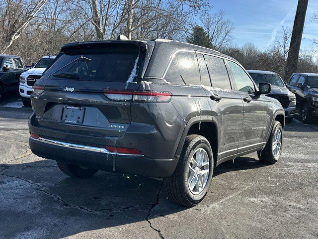 new 2025 Jeep Grand Cherokee car, priced at $38,175