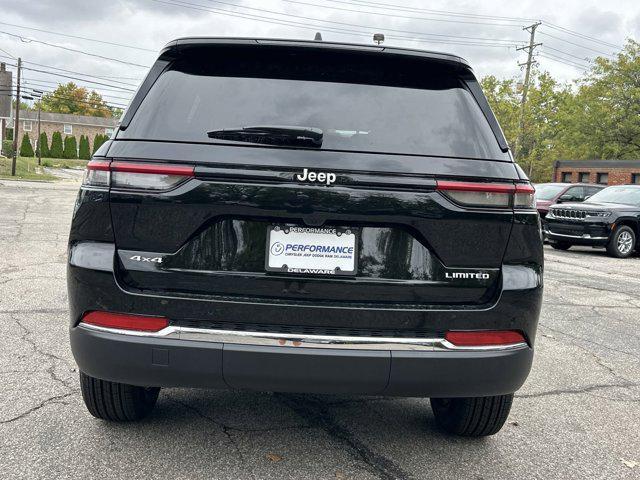 new 2025 Jeep Grand Cherokee car, priced at $45,295