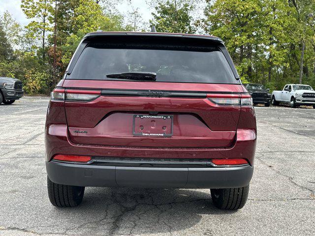 new 2024 Jeep Grand Cherokee car, priced at $42,175