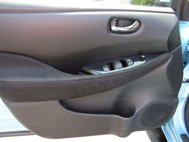 used 2015 Nissan Leaf car, priced at $6,495