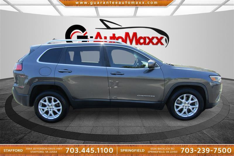 used 2019 Jeep Cherokee car, priced at $18,995