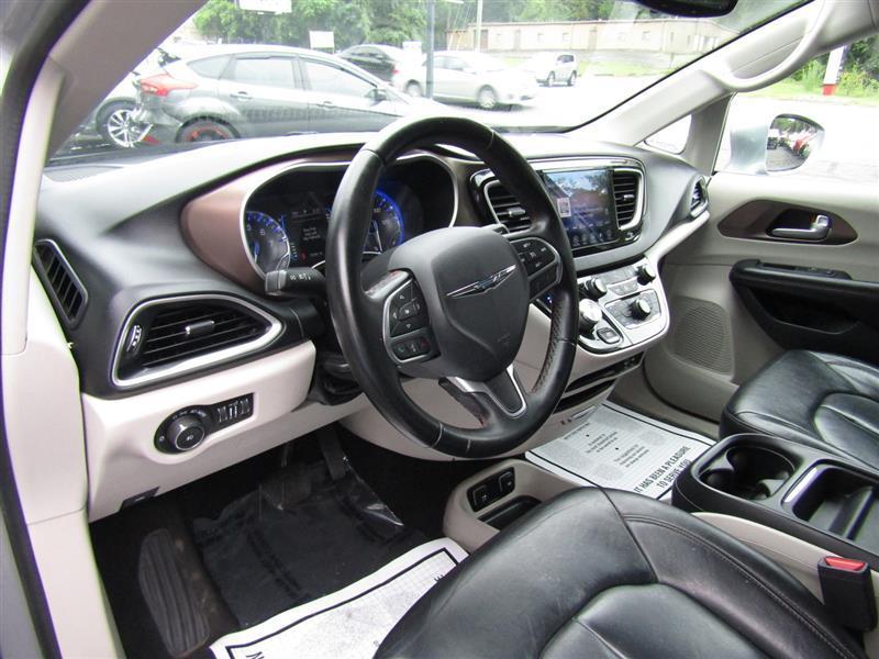 used 2017 Chrysler Pacifica car, priced at $15,500