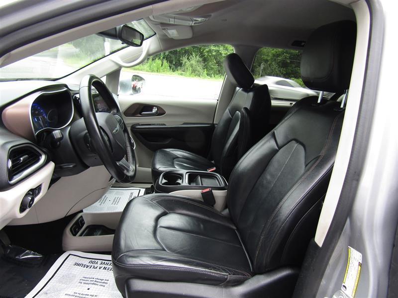 used 2017 Chrysler Pacifica car, priced at $15,500