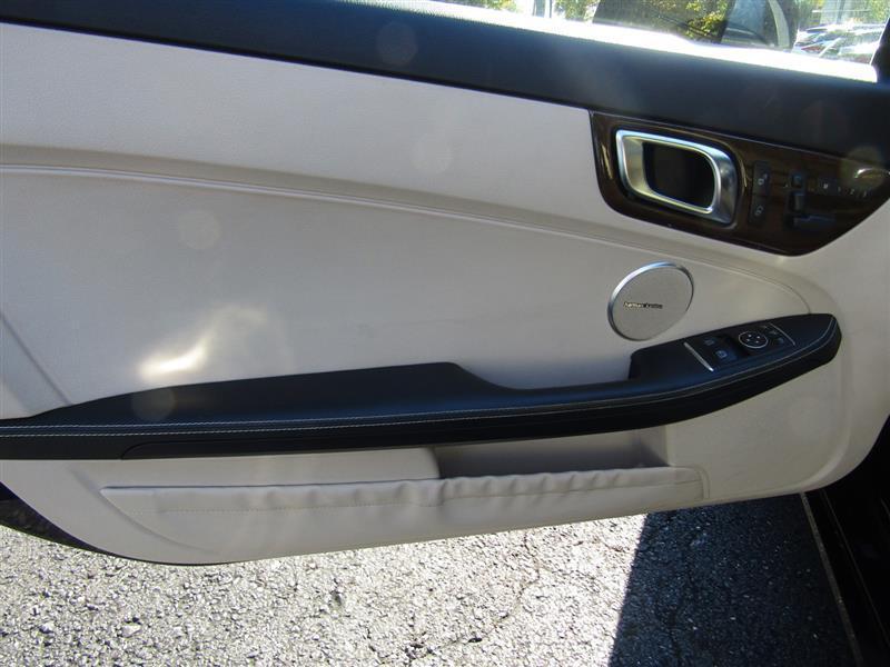 used 2015 Mercedes-Benz SLK-Class car, priced at $18,200