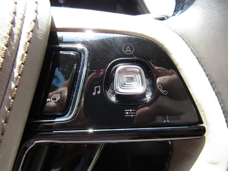 used 2020 Lincoln Aviator car, priced at $27,995