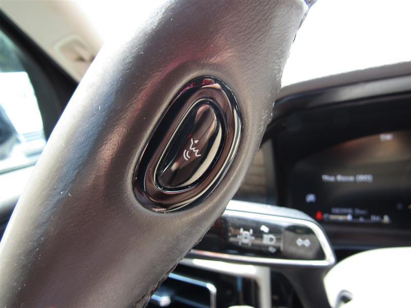 used 2020 Lincoln Aviator car, priced at $27,995