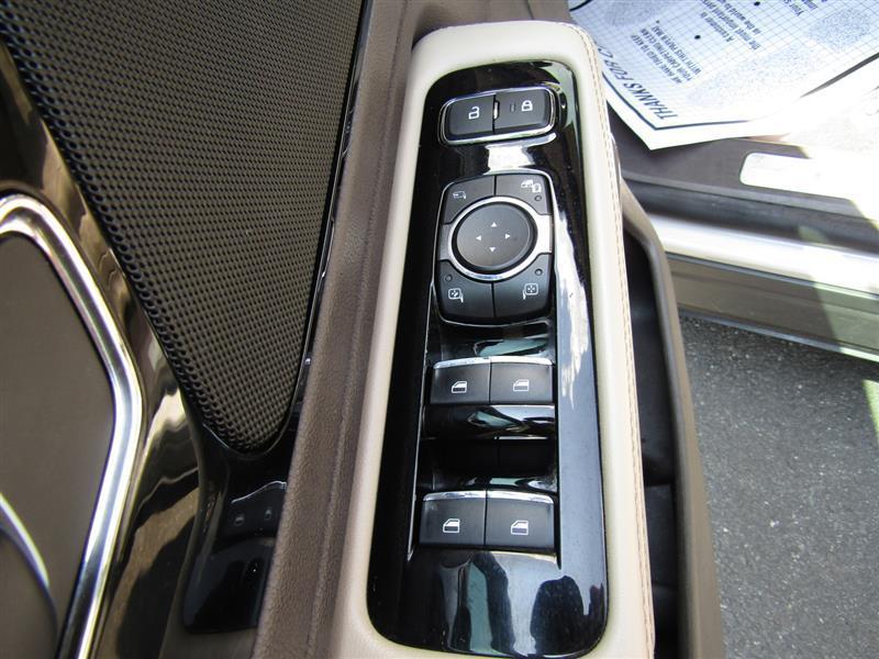 used 2020 Lincoln Aviator car, priced at $27,995