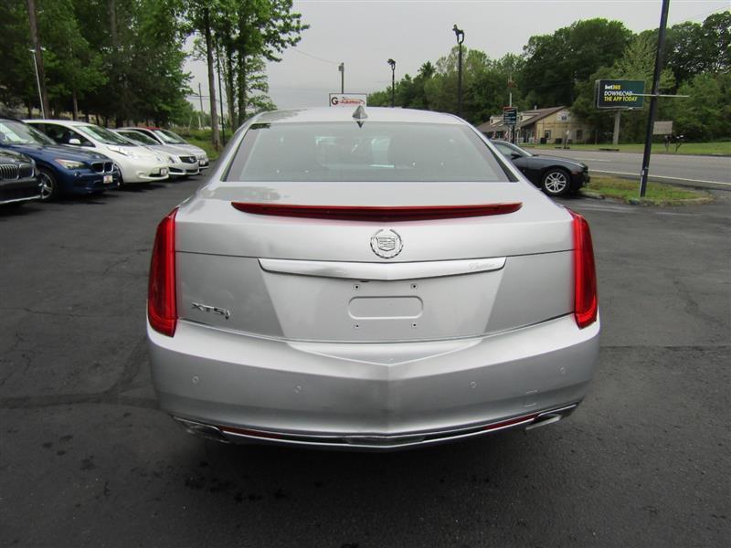 used 2015 Cadillac XTS car, priced at $10,900