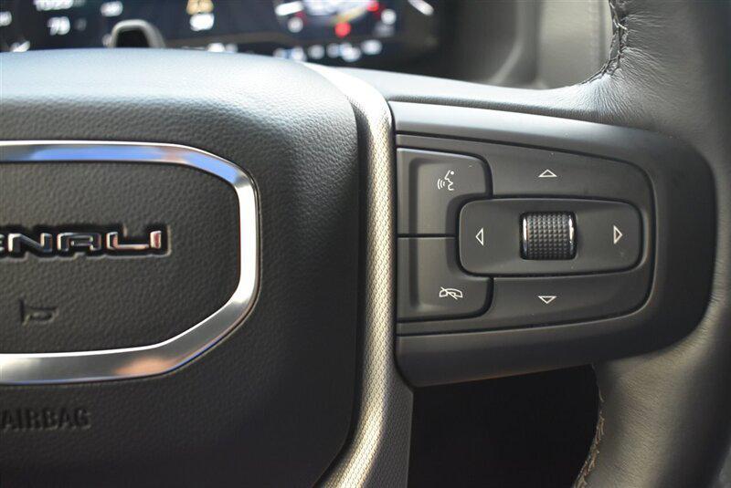 used 2023 GMC Yukon XL car, priced at $71,900