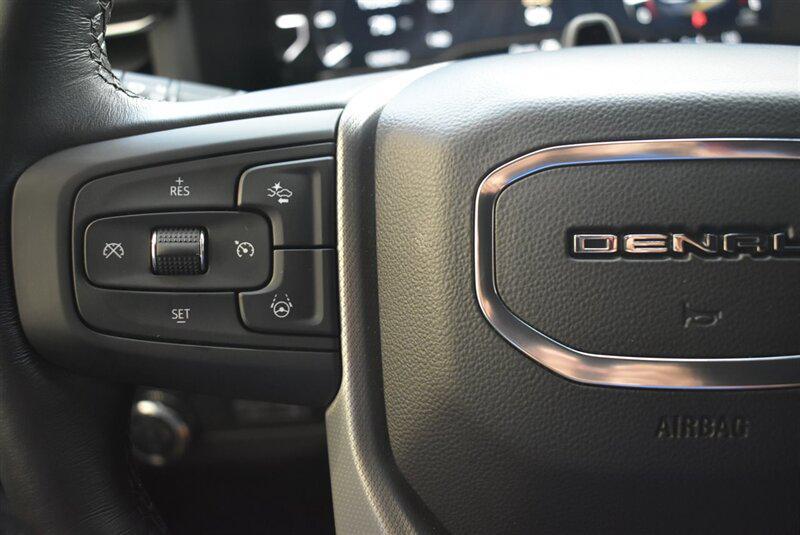 used 2023 GMC Yukon XL car, priced at $71,900