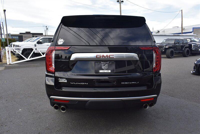 used 2023 GMC Yukon XL car, priced at $71,900