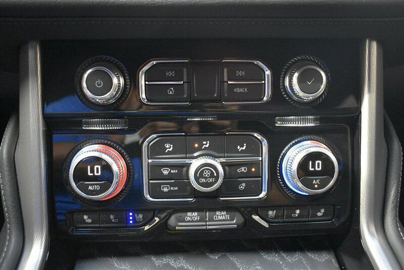 used 2023 GMC Yukon XL car, priced at $71,900