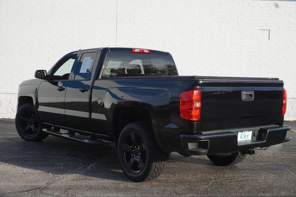 used 2018 Chevrolet Silverado 1500 car, priced at $19,595