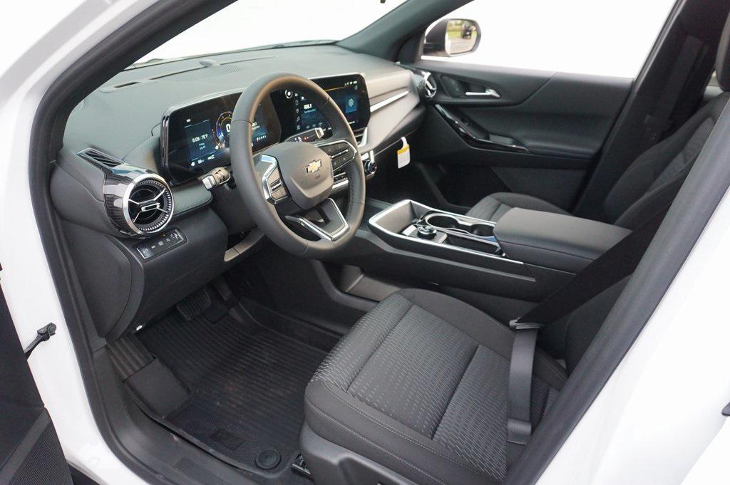 new 2026 Chevrolet Equinox car, priced at $30,820