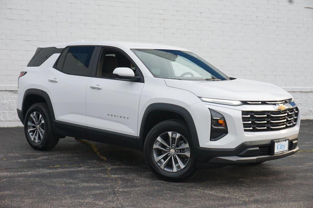 new 2026 Chevrolet Equinox car, priced at $30,820