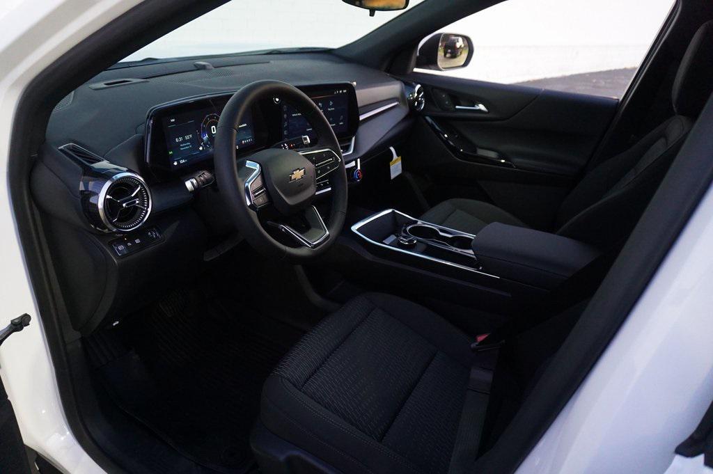 new 2026 Chevrolet Equinox car, priced at $28,145