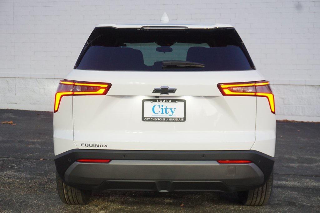 new 2026 Chevrolet Equinox car, priced at $28,145