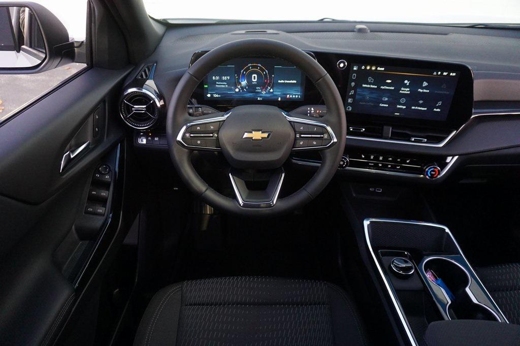 new 2026 Chevrolet Equinox car, priced at $28,145