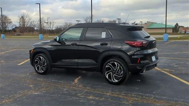 new 2025 Chevrolet TrailBlazer car, priced at $30,351