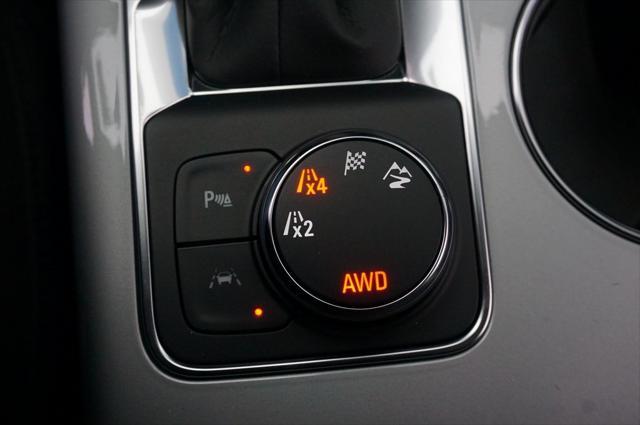 new 2025 Chevrolet Blazer car, priced at $36,480