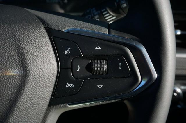new 2025 Chevrolet TrailBlazer car, priced at $29,595