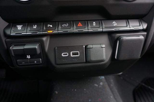 new 2025 Chevrolet Silverado 2500 car, priced at $64,060