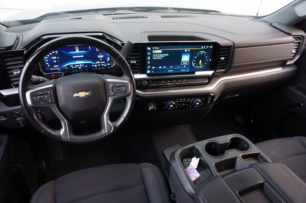 used 2022 Chevrolet Silverado 1500 car, priced at $34,295