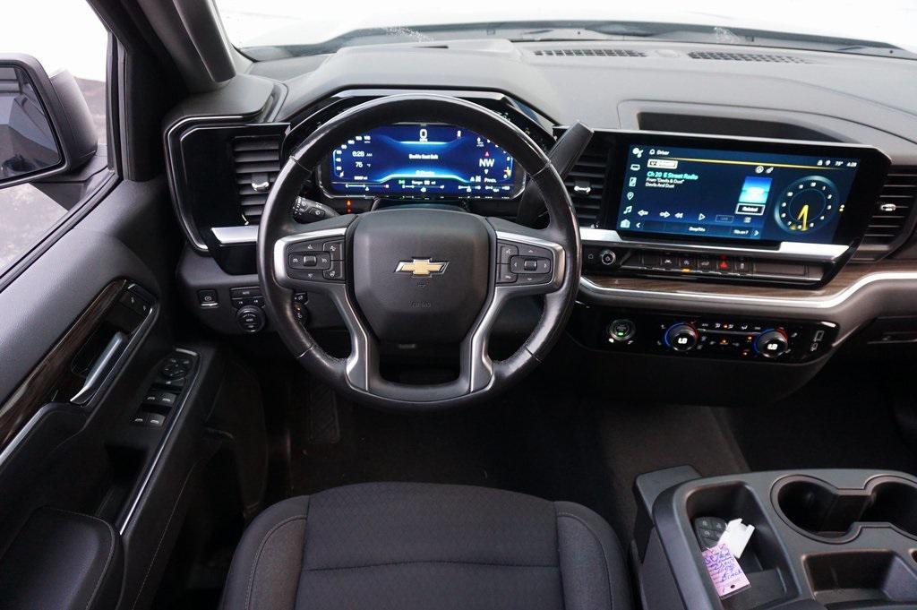 used 2022 Chevrolet Silverado 1500 car, priced at $34,295