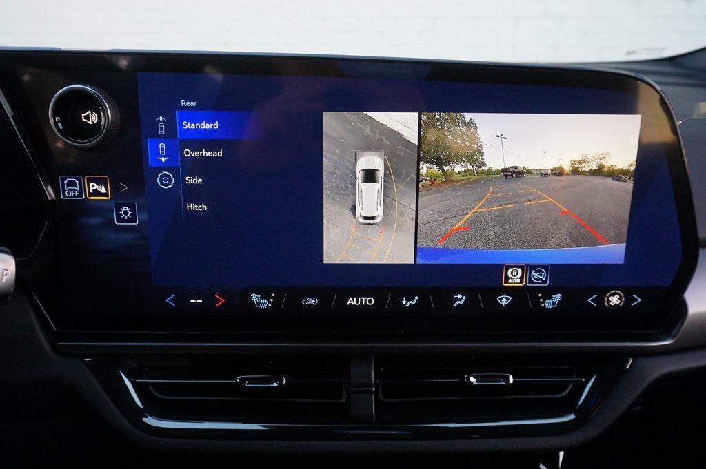 new 2026 Chevrolet Equinox EV car, priced at $35,695