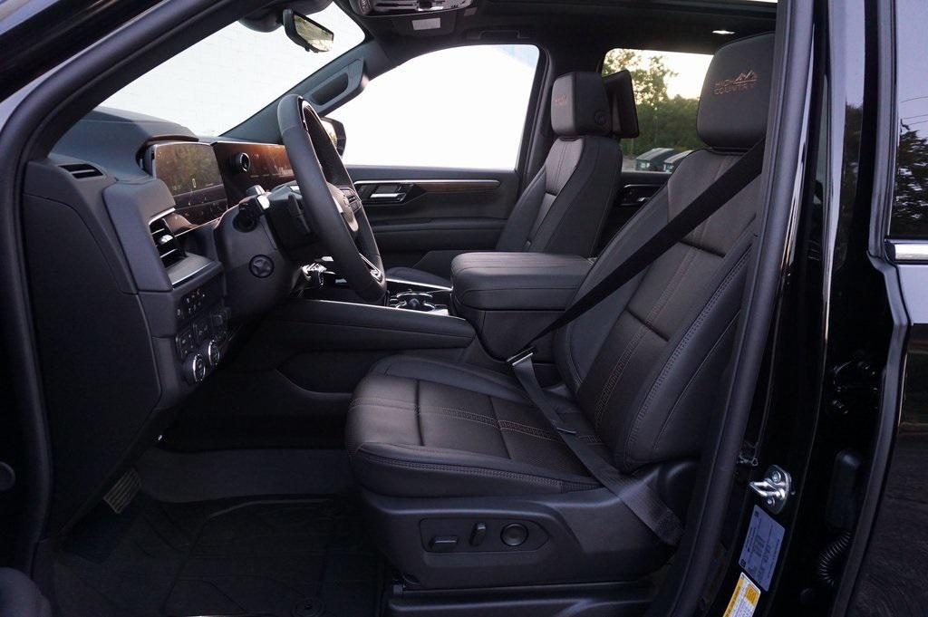 new 2025 Chevrolet Tahoe car, priced at $86,595