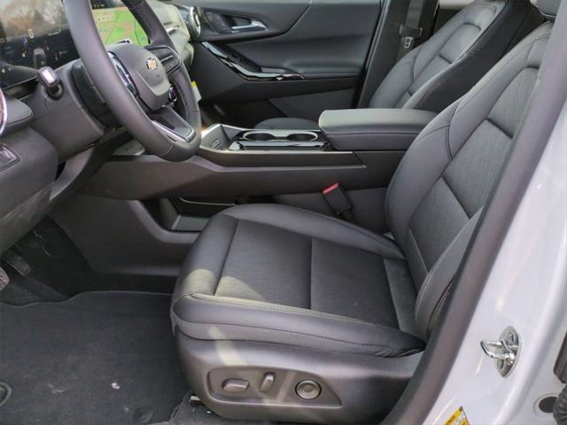 new 2025 Chevrolet Equinox car, priced at $31,624