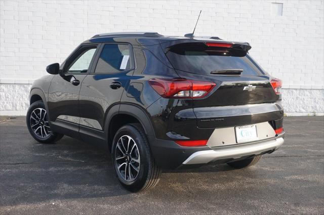 new 2025 Chevrolet TrailBlazer car, priced at $26,145