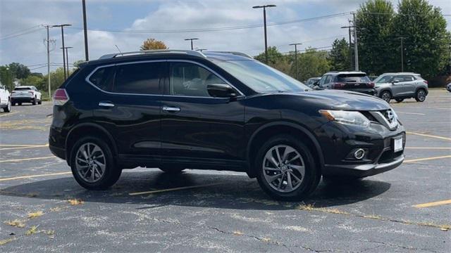 used 2016 Nissan Rogue car, priced at $10,890