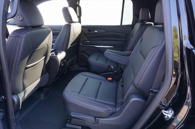 new 2025 Chevrolet Traverse car, priced at $48,355