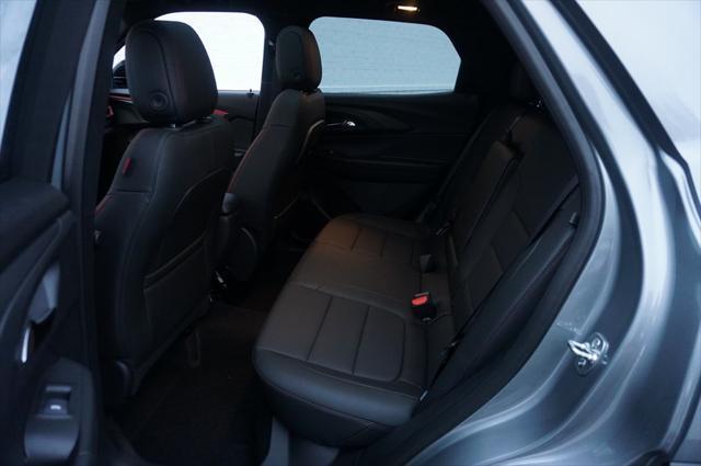 new 2025 Chevrolet TrailBlazer car, priced at $32,400