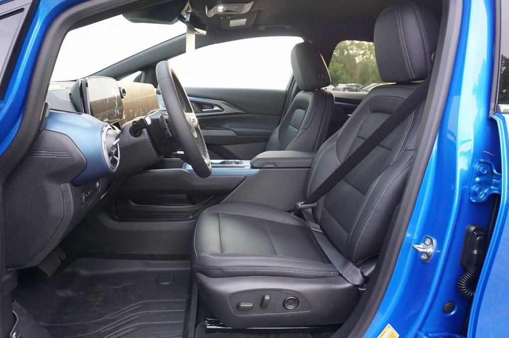 new 2025 Chevrolet Equinox EV car, priced at $29,340