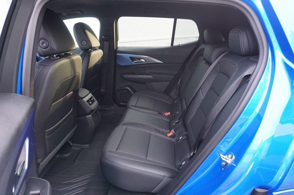 new 2025 Chevrolet Equinox EV car, priced at $29,340