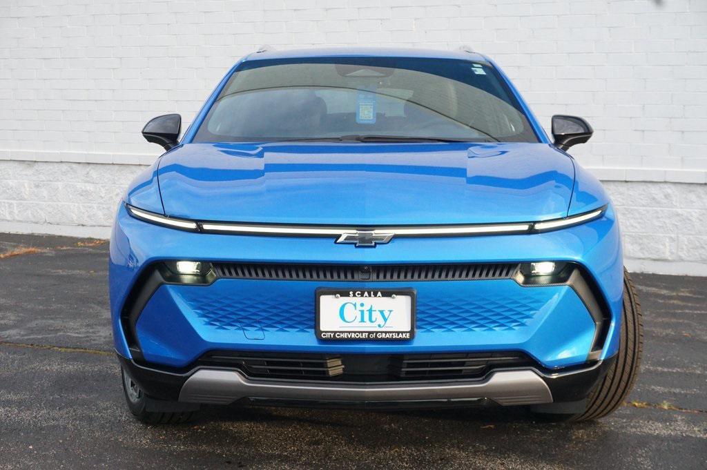 new 2025 Chevrolet Equinox EV car, priced at $29,340
