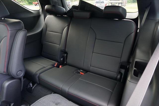 new 2025 Chevrolet Traverse car, priced at $57,960