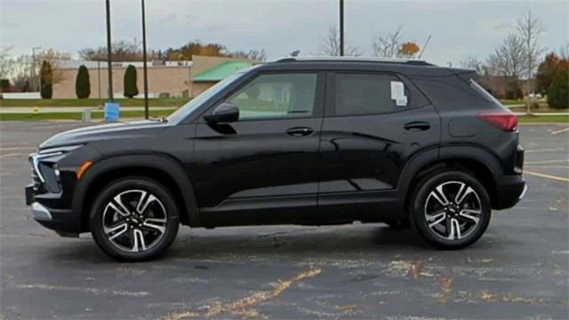 new 2024 Chevrolet TrailBlazer car, priced at $29,960