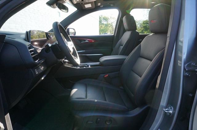 new 2025 Chevrolet Traverse car, priced at $49,815