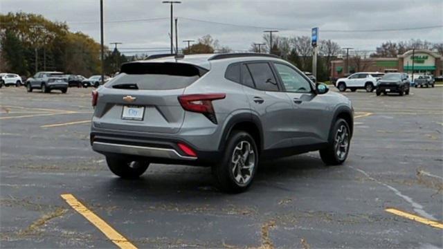 new 2025 Chevrolet Trax car, priced at $24,050