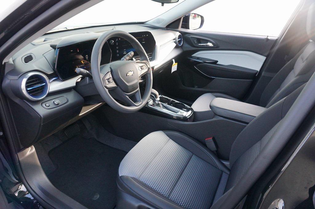 new 2025 Chevrolet Trax car, priced at $21,872