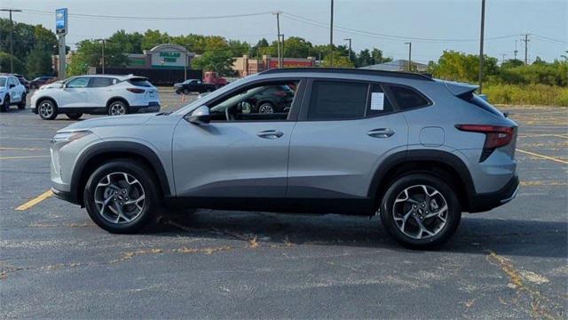 new 2025 Chevrolet Trax car, priced at $23,051